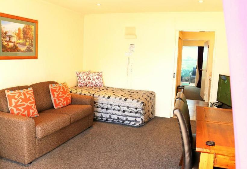 Мотель Ascot On Fenton