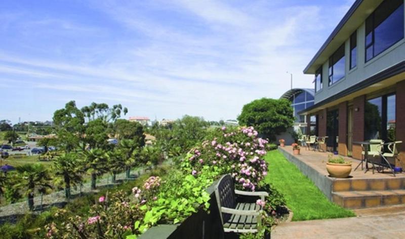 מוטל Baywatch Motor Lodge