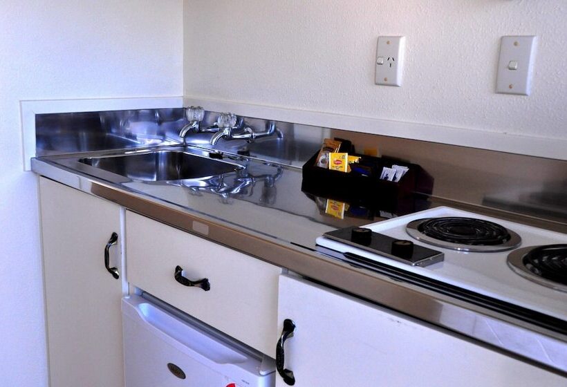 מוטל Braemar Motor Inn