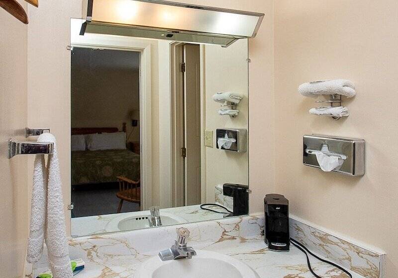 모텔 Country Squire Inn And Suites