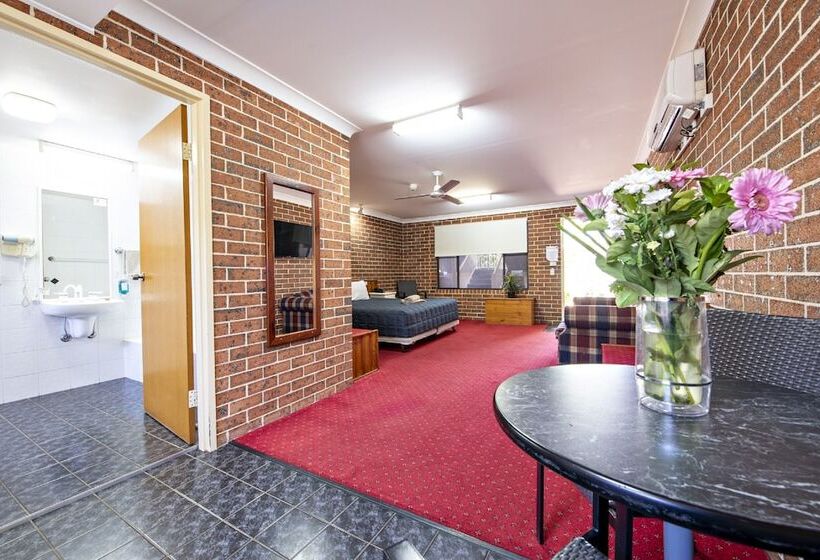 فندق على الطريق Matilda Motor Inn