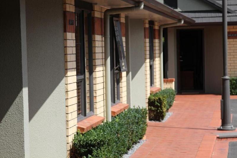 Мотель Quantum Lodge Motor Inn