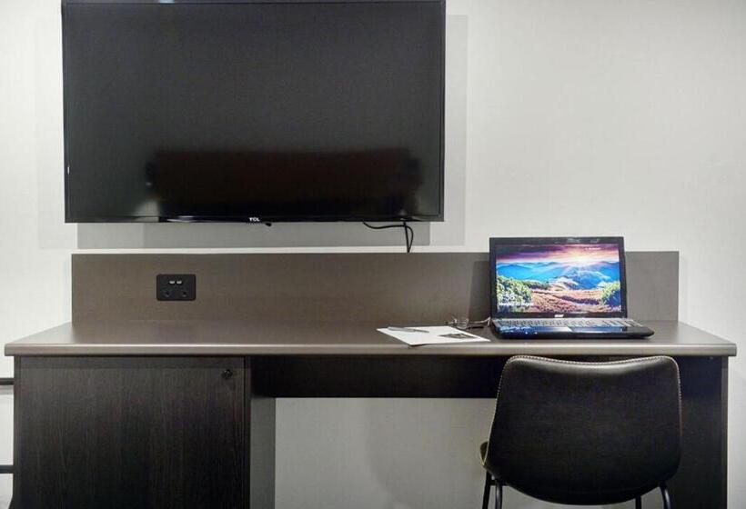 مُتل Cbd Motor Inn