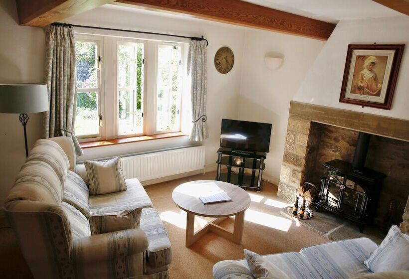 بنسيون Ashfield House