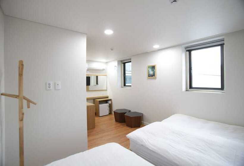 پانسیون K Pop Hotel Seoul Station