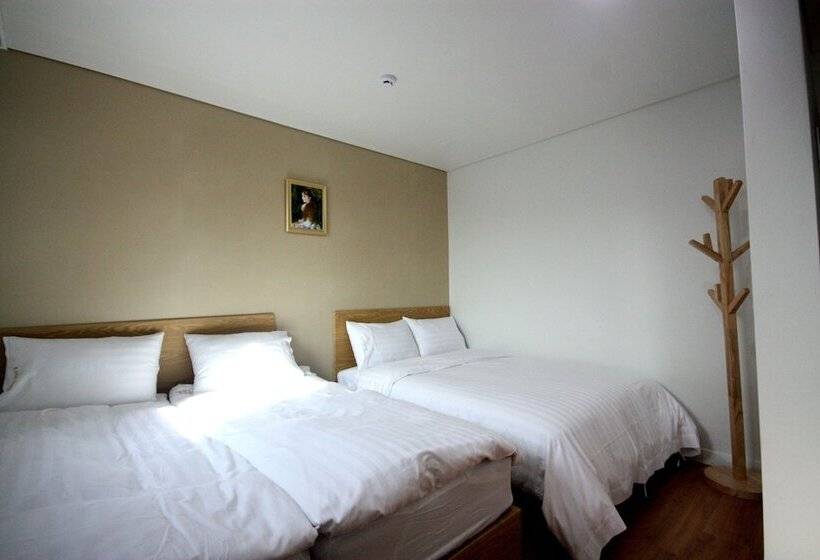 پانسیون K Pop Hotel Seoul Station