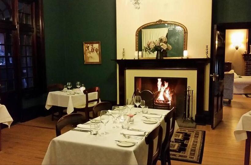 پانسیون Petersons Armidale Winery And Guesthouse