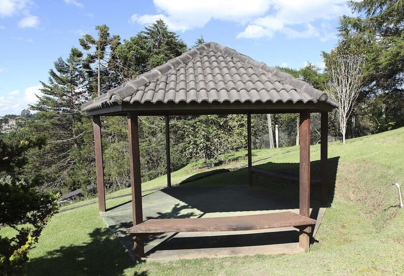 بنسيون Summit Suítes Hotel Campos Do Jordão