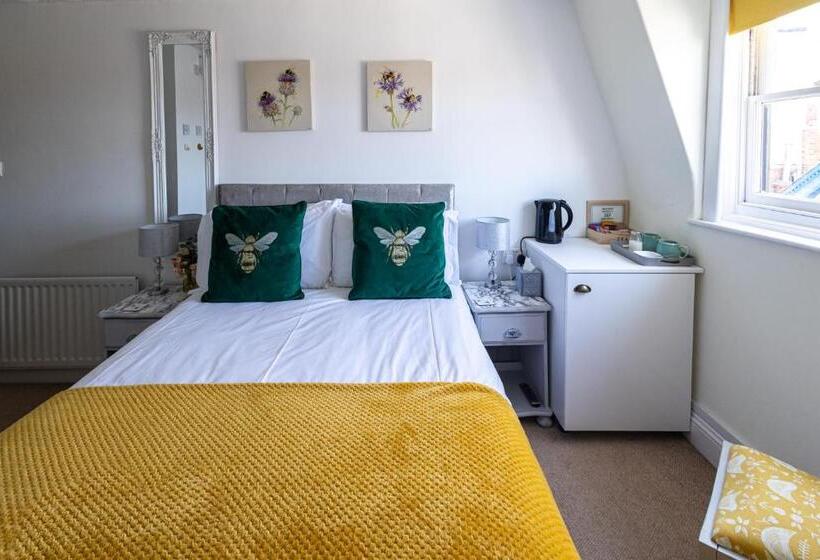 بنسيون The Wadham