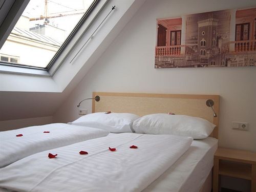 بنسيون CheckVienna - Maria-Theresien-Straße