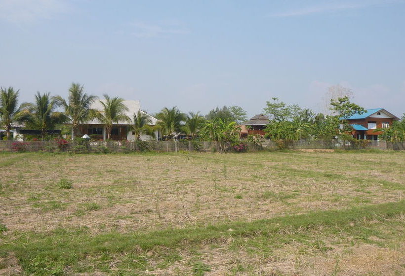 Пансион Lha's Place