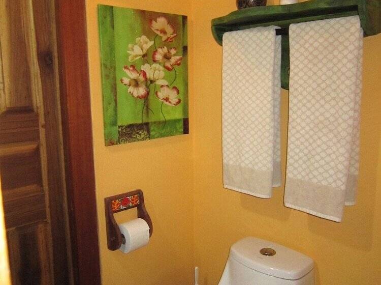 Physis Caribbean Bed & Breakfast