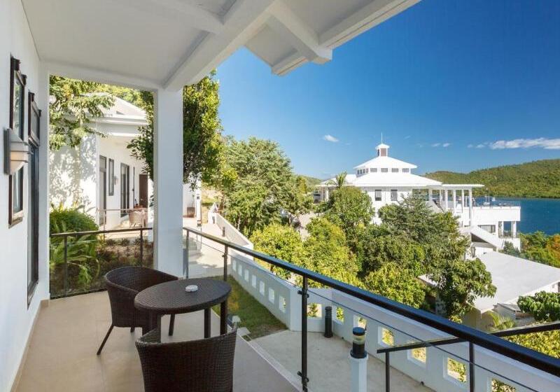 استراحتگاه Busuanga Bay Lodge