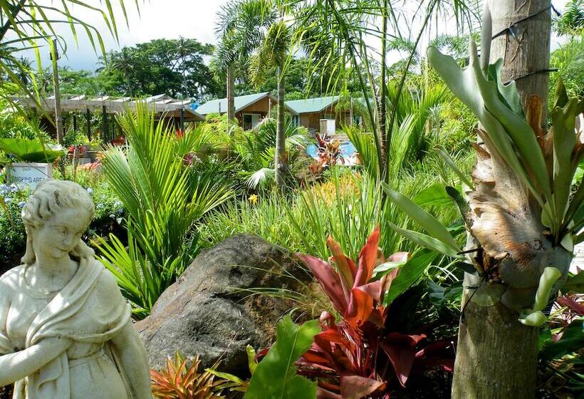 استراحتگاه Orator Hotel Samoa