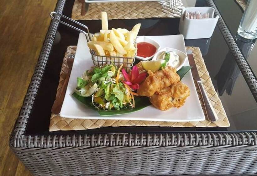 استراحتگاه Orator Hotel Samoa