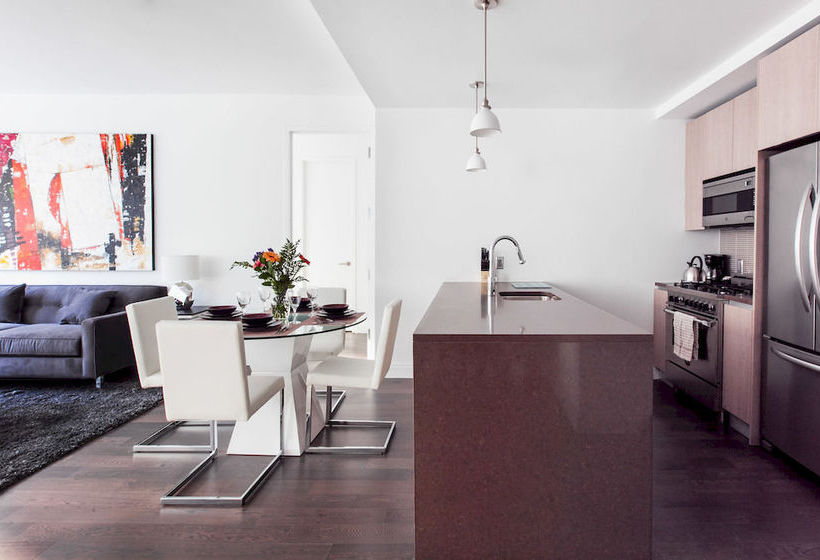 Sky City Apartments Waterfront North