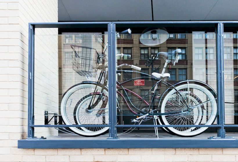 Sky City Apartments Waterfront North