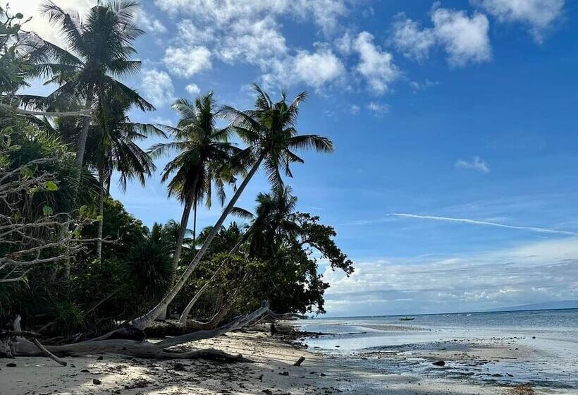 호텔 Kalachuchi Beach Resort