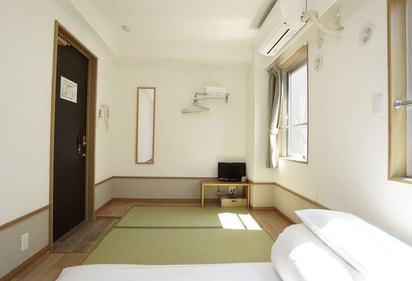 فندق صغير House Ikebukuro