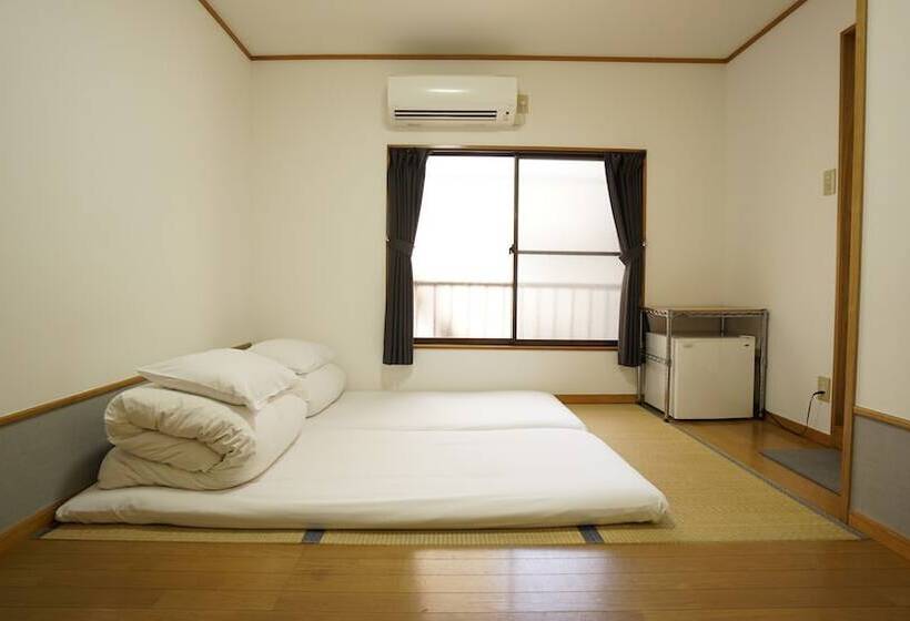 فندق صغير House Ikebukuro