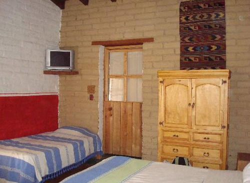 La Villada Inn Hostel