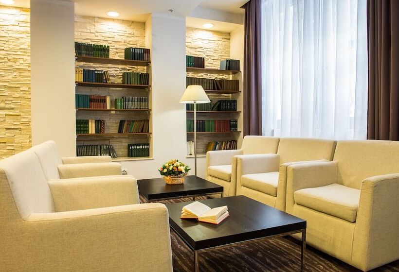 Azimut Hotel Freestyle Rosa Khutor