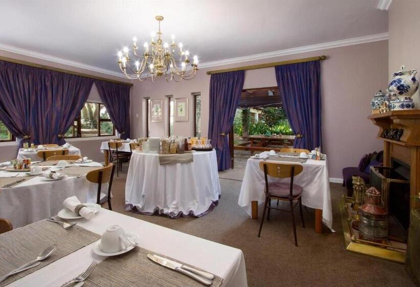 تختخواب و صبحانه Milkwood Lodge