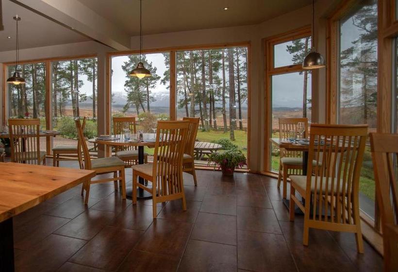 Bed and Breakfast Old Pines Hotel And Restaurant en Spean Bridge Destinia