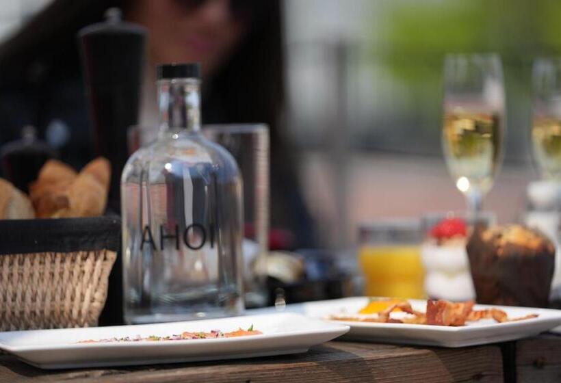 ホテル Restaurant Brasserie Feestzaal Ahoi, Kortrijk