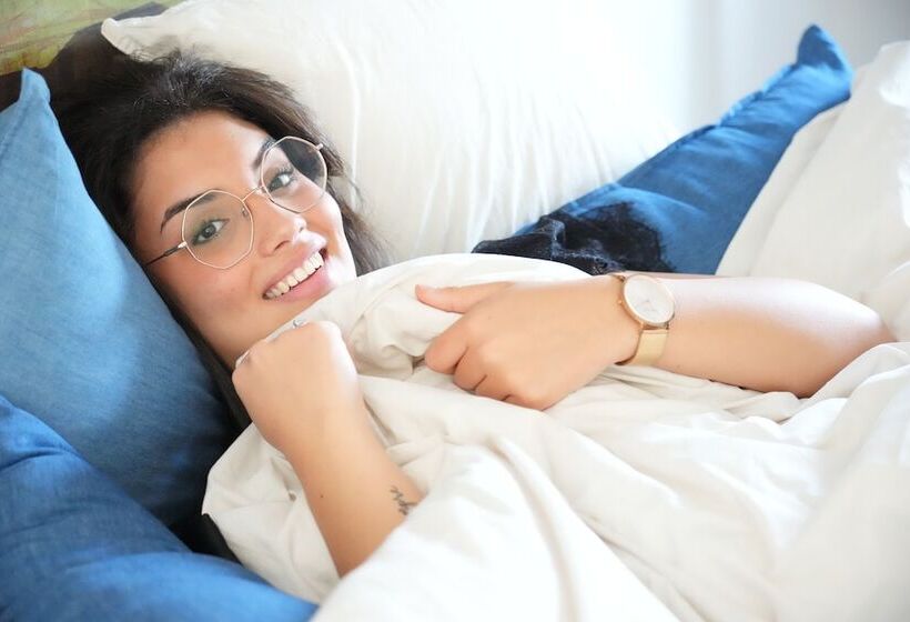 호텔 Restaurant Brasserie Feestzaal Ahoi, Kortrijk