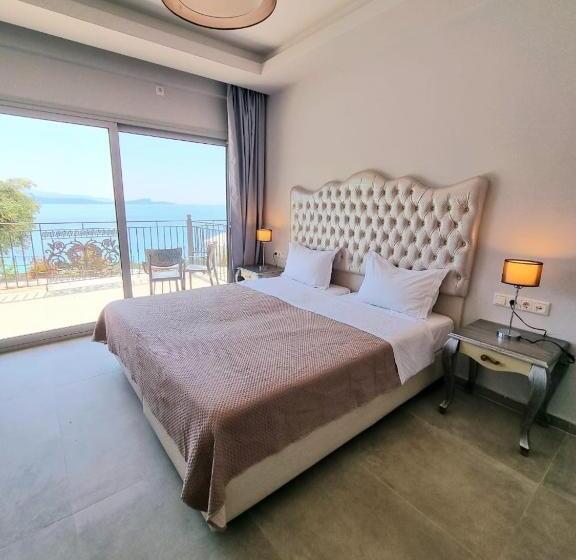 Enjoy Lichnos Bay Village, Camping, Hotel & Apartments