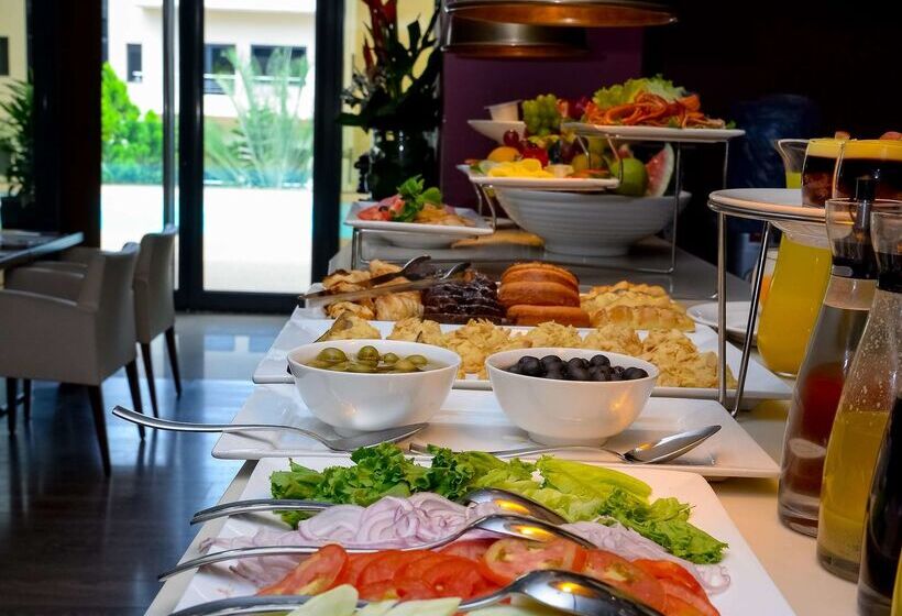 Fiesta Residences Boutique Hotel And Serviced Apartments