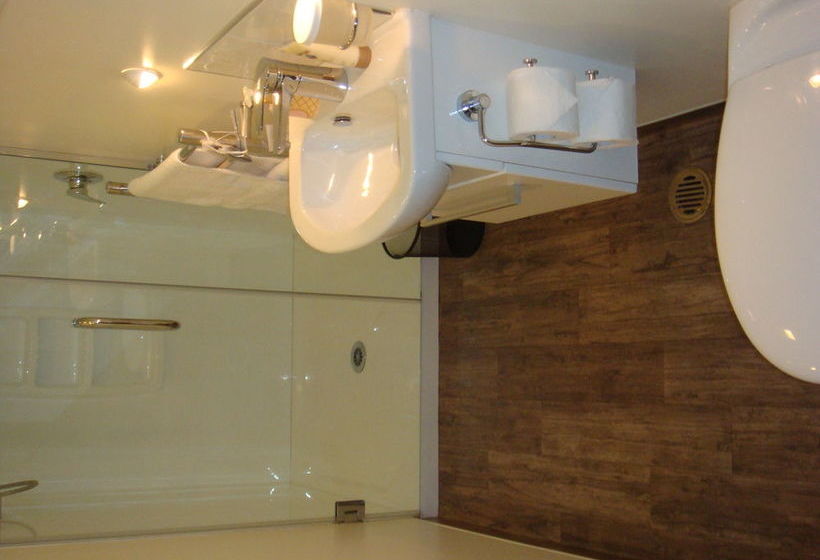 Highway House Boutique B&b