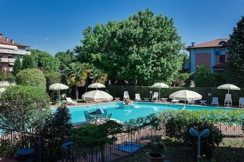 ホテル Ambasciatori