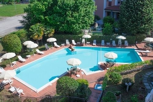 ホテル Ambasciatori