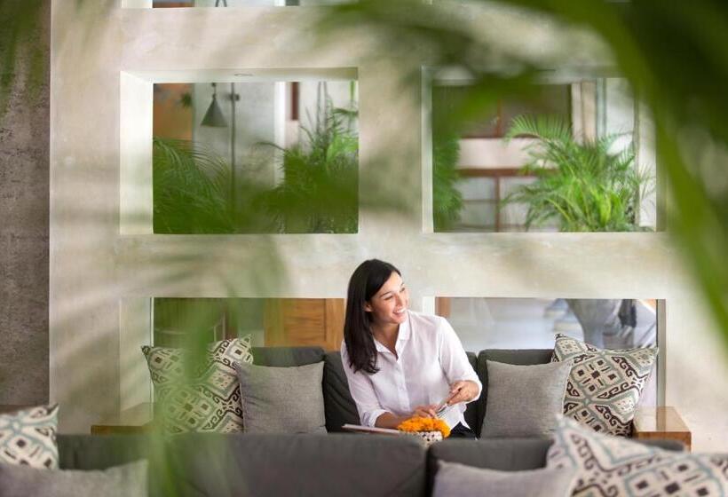 فندق Amnaya Resort Kuta