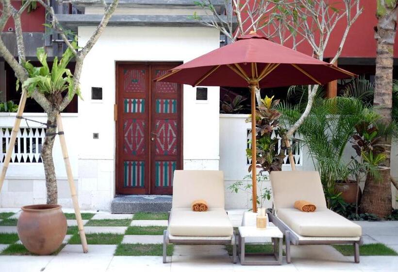 فندق Amnaya Resort Kuta