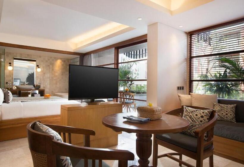 فندق Amnaya Resort Kuta