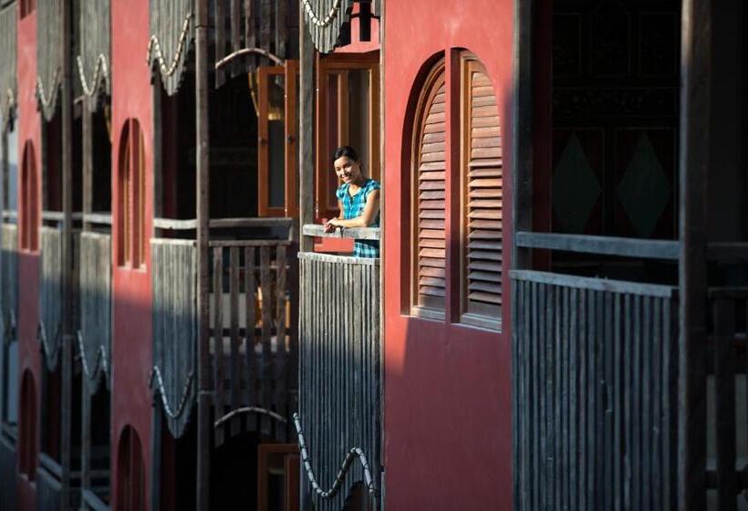 فندق Amnaya Resort Kuta