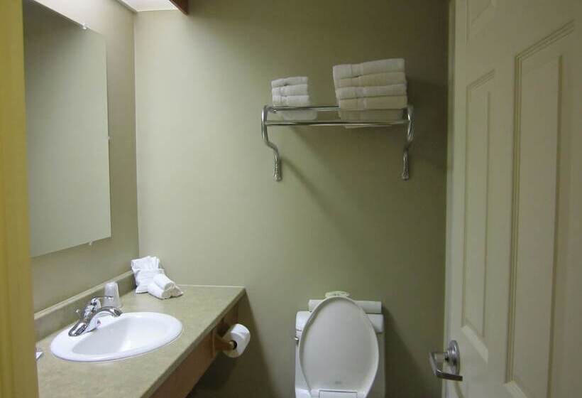 فندق Auberge Bouctouche Inn & Suites