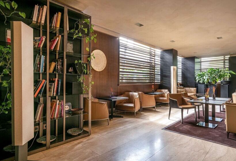 Berds Chisinau Mgallery Hotel Collection