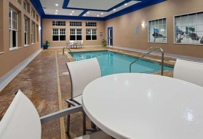 בית מלון כפרי Best Western Plus Inn Of Muskogee