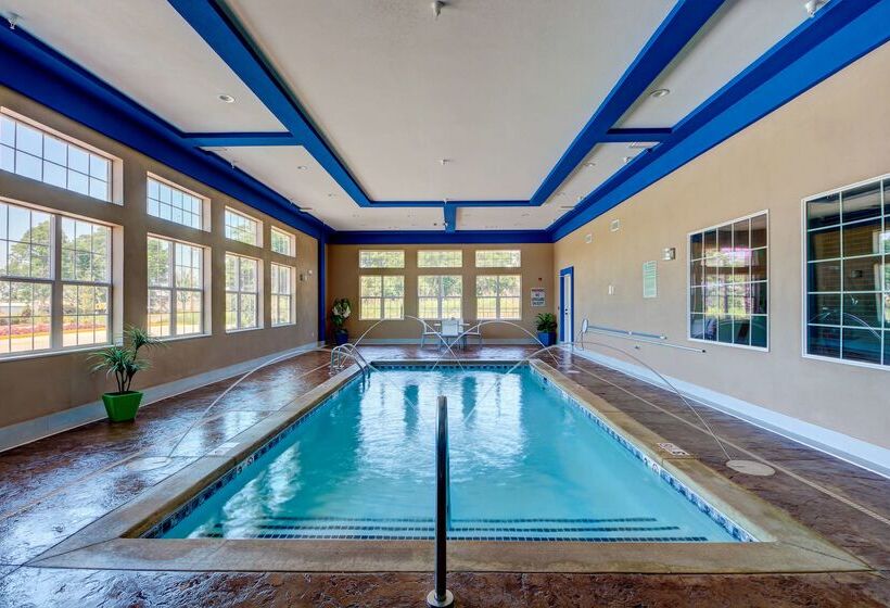 בית מלון כפרי Best Western Plus Inn Of Muskogee