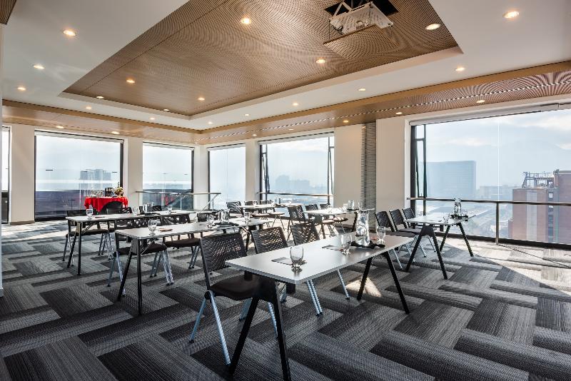 酒店 Black Tower Premium