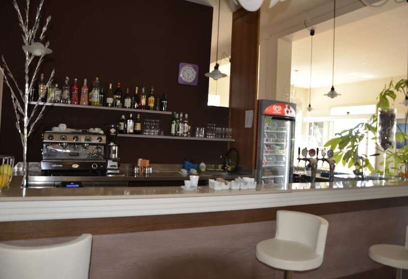 호텔 Calabernardo Resort