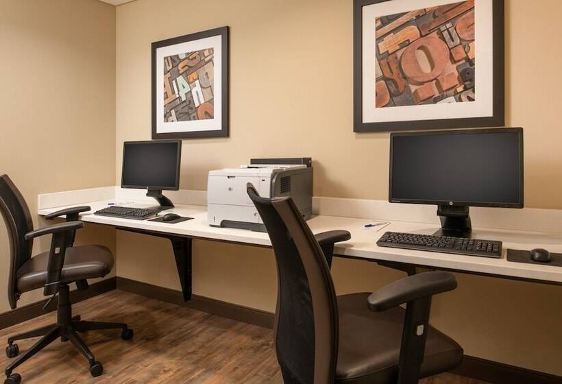 فندق Candlewood Suites Vancouver/camas, An Ihg