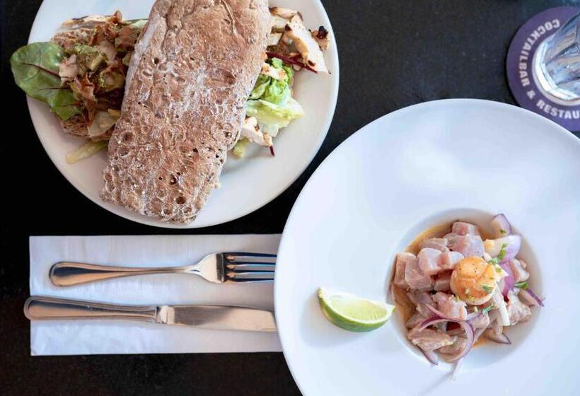 בית מלון כפרי Captain Don's Habitat