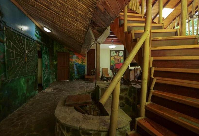 Отель Casa Manglar Villa