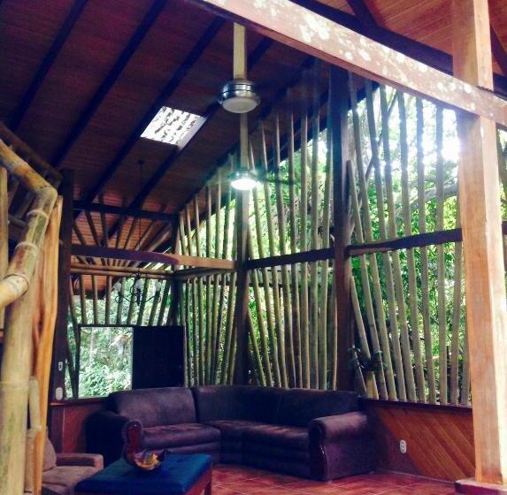 Отель Casa Manglar Villa