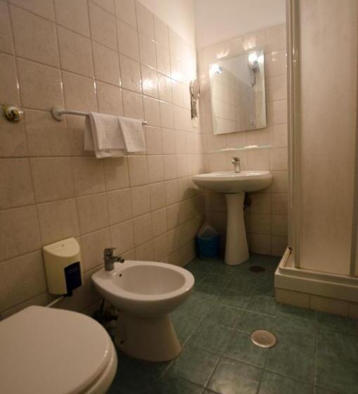 בית מלון כפרי Cherubini